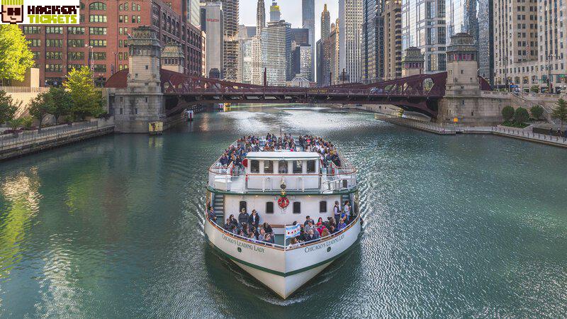 Chicago Architecture Foundation Center River Cruise Aboard Chicago's First Lady image